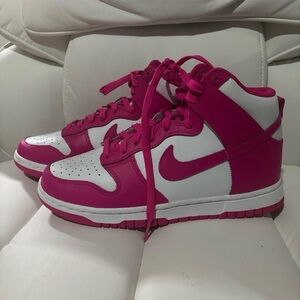 Nike Pink and White Women's Sneakers